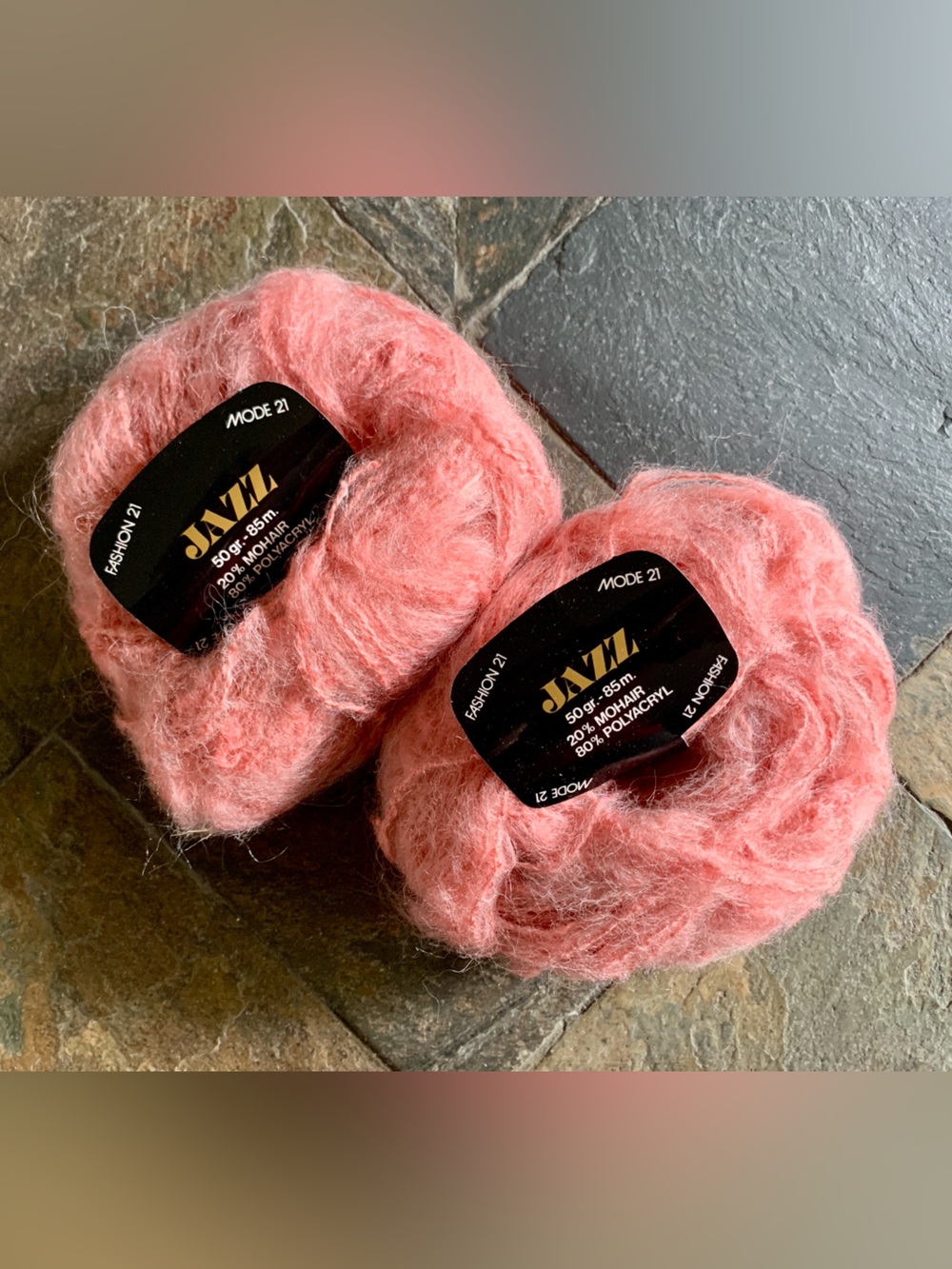 2 balls of mohair / polyacryl yarn Fashion21 JAZZ 50g 85m